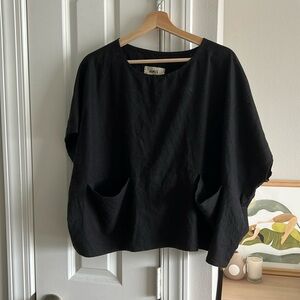 Jamie and the Jones Pocket Box Top in Black